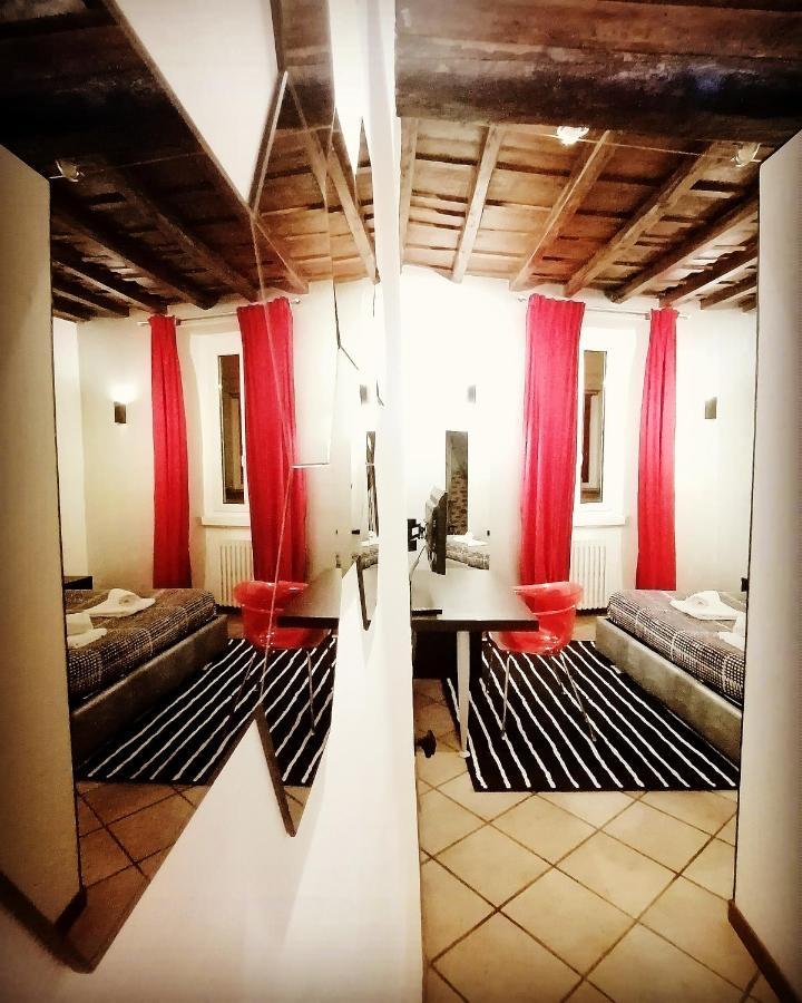 Chroma Italy - Chroma Apt Campo De' Fiori 외부 사진