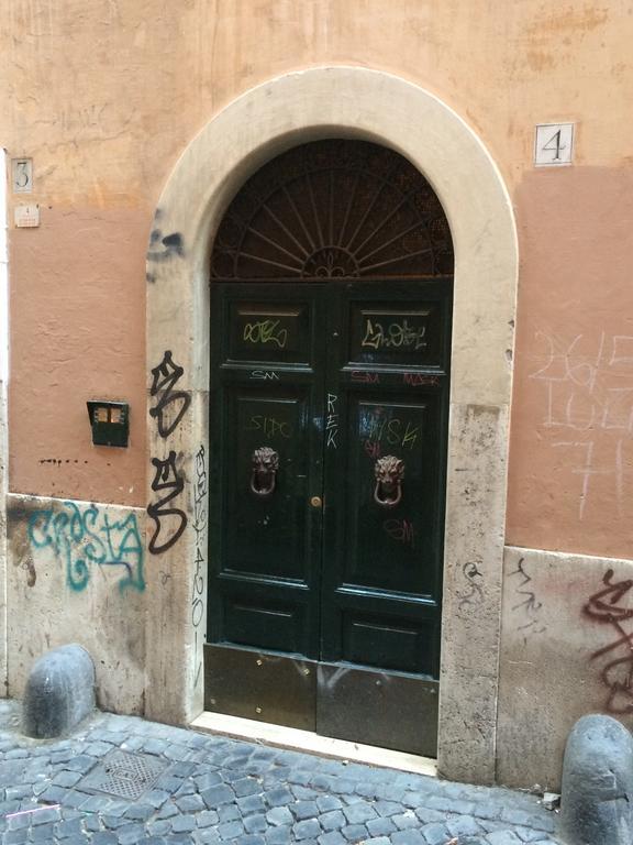 Chroma Italy - Chroma Apt Campo De' Fiori 객실 사진